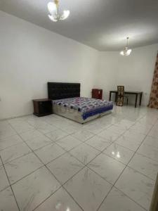 Executive Room For couple or Executive Male, Female