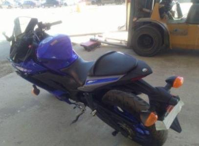 2020 Yamaha YZFR3, A