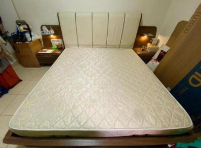 We are selling high quality all furniture