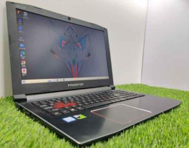 Acer predator -