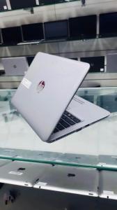 HP ELITEBOOK 820 G3 i7 6th 8/128