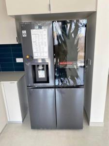 Lg instaview door in door refrigerator