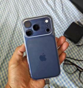 Iphone 17 pro deep blue 256gb esim middle east version