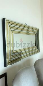 Table Lamp and Wall Mirror for sale - مصباح طاولة من هوم سنتر ومرايا من هوم ار اس