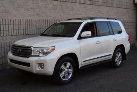 2014 Toyota Land Cruiser Base SUV 4x4