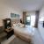 Rooms and studios for rent