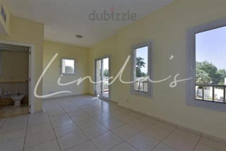 Stunning/ Fully Upgraded/ 4E/ Contact for pictures