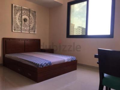 FULLY FURNISHED READY TO MOVE ROOM AVAILBLE FOR EXECUTIVE GIRL OR FAMILY