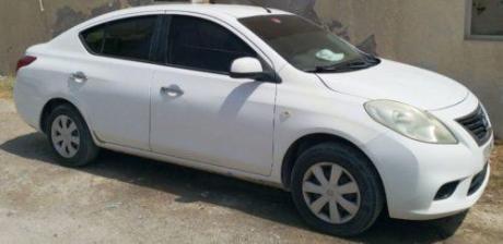 Nissan sunny, Lady driven, Lady owner