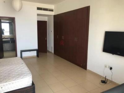 Luxurious Big Master Room/ next to tram station /Full blue water n sea view/Shams 4 and Sadaf 7 JBR.