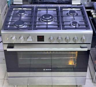 Bosch full gas cooker Range Size 90