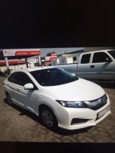 I am selling my 2014 Honda city