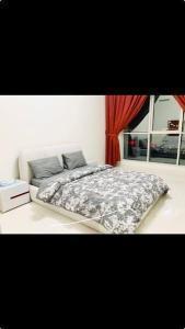 Excellent room available