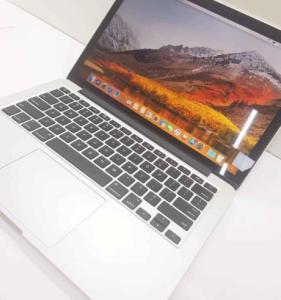 MacBook Pro 2014 Retina core i5,2k resolution,8gb ram,256gb SSD ,13.3 inch -