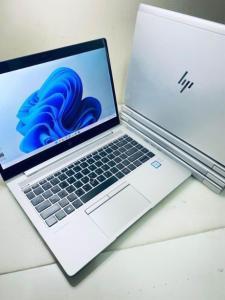 HP Elite Book 840 -