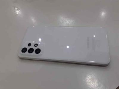 Samsung A23 -
