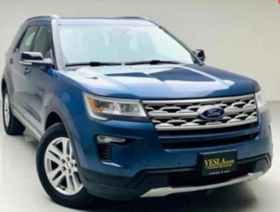 Ford Explorer FULL OPTION + PANORAMIC + LEATHER SEATS + SCREEN + 4WD / GCC / 2018 / WARRANTY / FSH