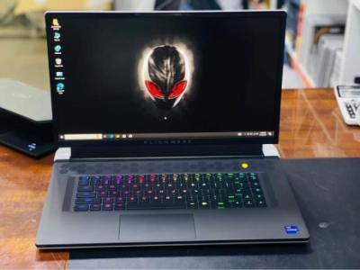 DELL ALIENWARE X17 R2