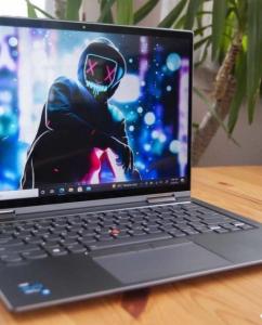 Thinkpad x1 yoga touch 360 cor i7 ram 8 gb warranty 1 month