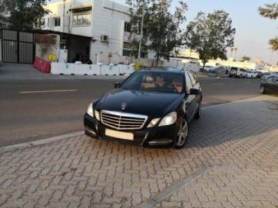 Mercedes-Benz E-300 Avantgarde, 3.0L Full Option, GCC Specs.