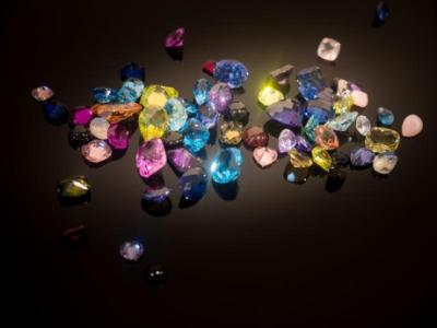 Clio Jewellery – Premium Gemstone Dealers in Dubai