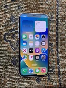 Iphone 12 -
