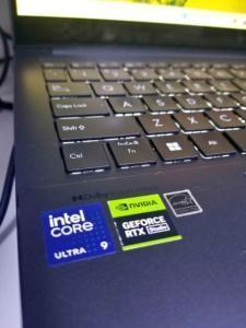 ULTRA 9 (16 CORE), WITH NPU AI BOOST, RTX 6 GB