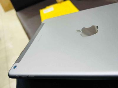 iPad Air 64Gb Cellular