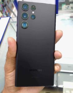 Samsung Galaxy s22 ultra