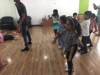 DANCE CLASSES AVAILABLE IN BURDUBAI