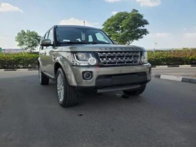!! 2014 !! Land Rover // LR4 // V6 // Supercharged Only // 53000km //