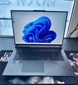 ROG Strix G814J Gaming