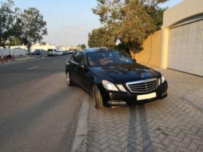 Mercedes-Benz E-300 Avantgarde, 3.0L Full Option, GCC Specs. DUBAI