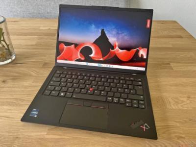 X1 Carbon (touch) 13th GEN i7 - 32gb ram