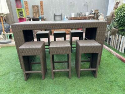 Outdoor dining table with 6 stools