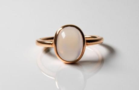 Shop Moonstone Rings in Dubai – Custom Made by Clio Jewellery