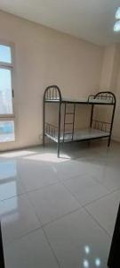 LADIES / GENTS BEDSPACE / ROOM IN KARAMA