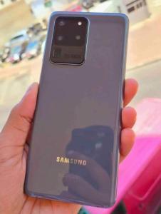 Samsung S20 Ultra -