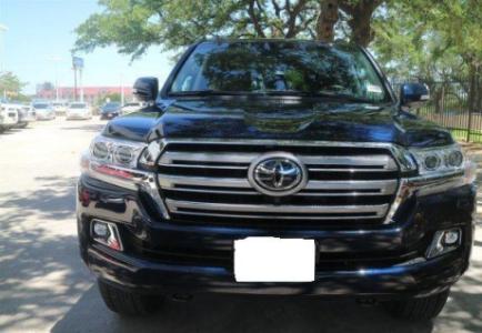 Toyota Land Cruiser 2017 Black color
