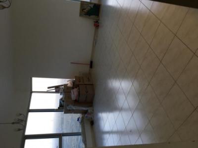 Beautiful, Spacious 2 Bedroom Apartment at Skycourt Towers