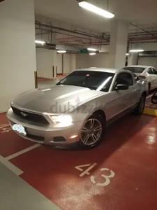 Ford Mustang V6 Dual Exhaust 2011