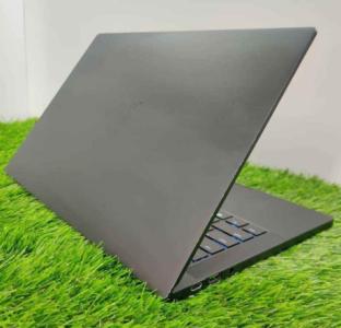 #Model - Razer blade