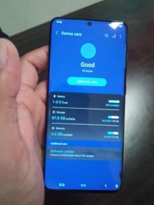 Samsung S20 Ultra 5G with small dot Single sim + memory card 12 GB ram 128 GB storage 100X zoom came