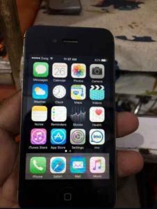 iPhone 4s good condition -