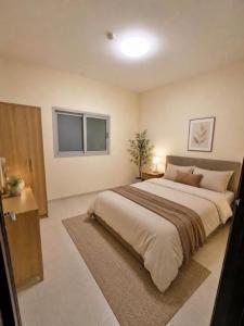 BIG ROOM FOR RENT