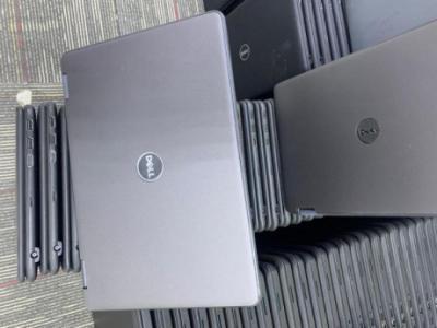 DELL MODEL 3189 CHROME BOOK