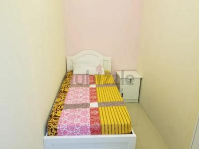 Ladies partition room for rent behind mall of emirates only 1500 per month including dewa wifi
