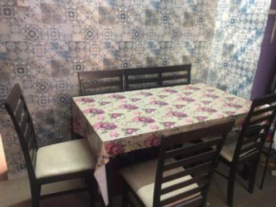 Dining Table with 6 chairs AED 3,500