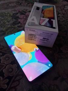Samsung A71