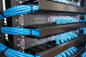 Home network service cat5 cat5e cat6 cable technician in Dubai